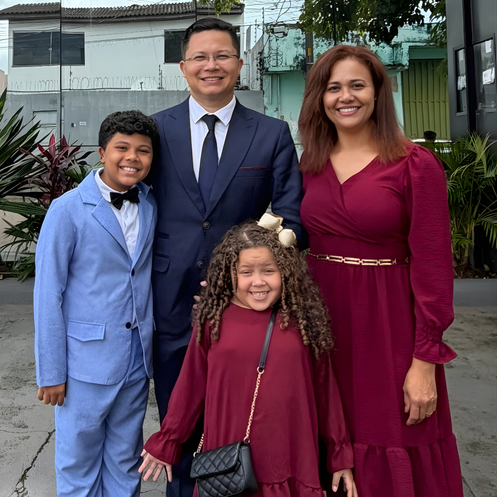 Pr. Marivaldo Navegantes e Família 2026...